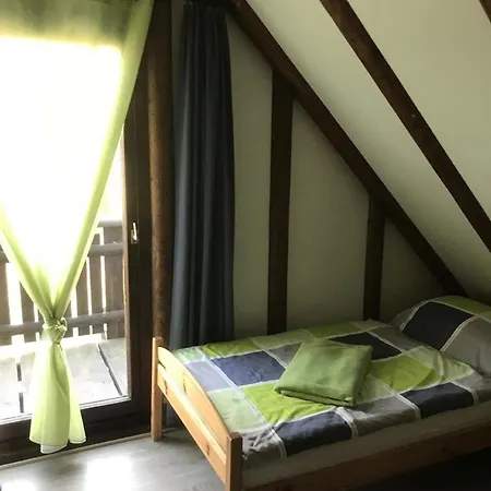 Familienfreundliches Für 6 Personen - B45339 Frielendorf